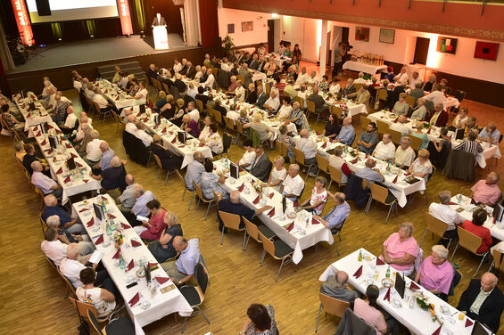 Saal Ehrenmeisterfeier Stadthalle Limbach-Oberfrohna