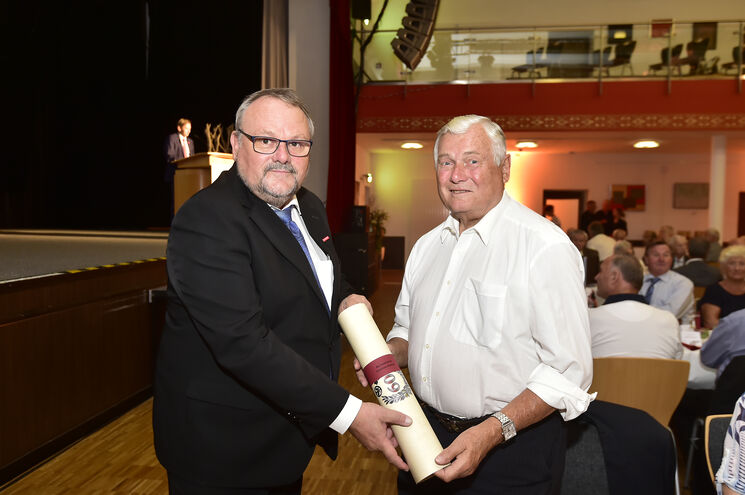 Gratulation Ehrenmeisterfeier Stadthalle Limbach-Oberfrohna