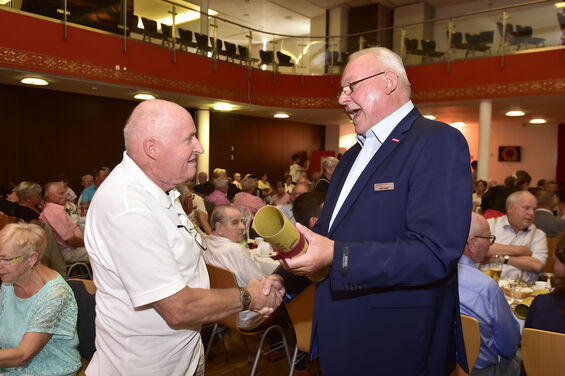 Gratulation Ehrenmeisterfeier Stadthalle Limbach-Oberfrohna