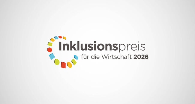 Logo Inklusionspreis für Wirtschaft. Graue Schrift mit buntem Kreis.