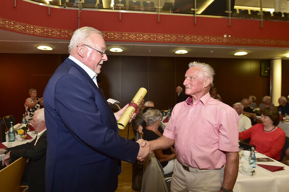 Gratulation Ehrenmeisterfeier Stadthalle Limbach-Oberfrohna