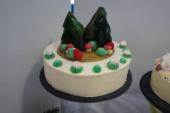 Torte mit Baum