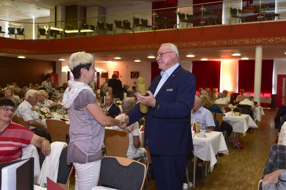 Gratulation Ehrenmeisterfeier Stadthalle Limbach-Oberfrohna